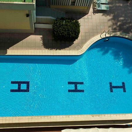 Hotel Alexander Cattolica Esterno foto