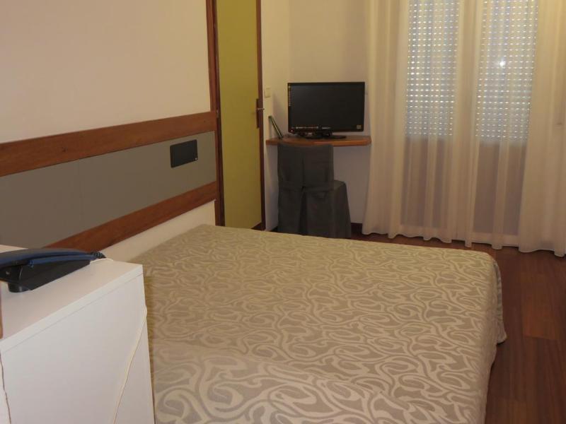 Hotel Alexander Cattolica Esterno foto