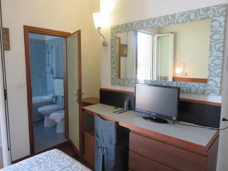 Hotel Alexander Cattolica Esterno foto