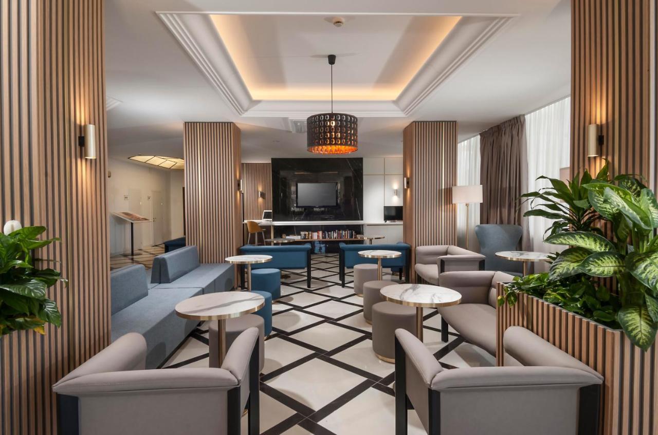 Hotel Alexander Cattolica Esterno foto